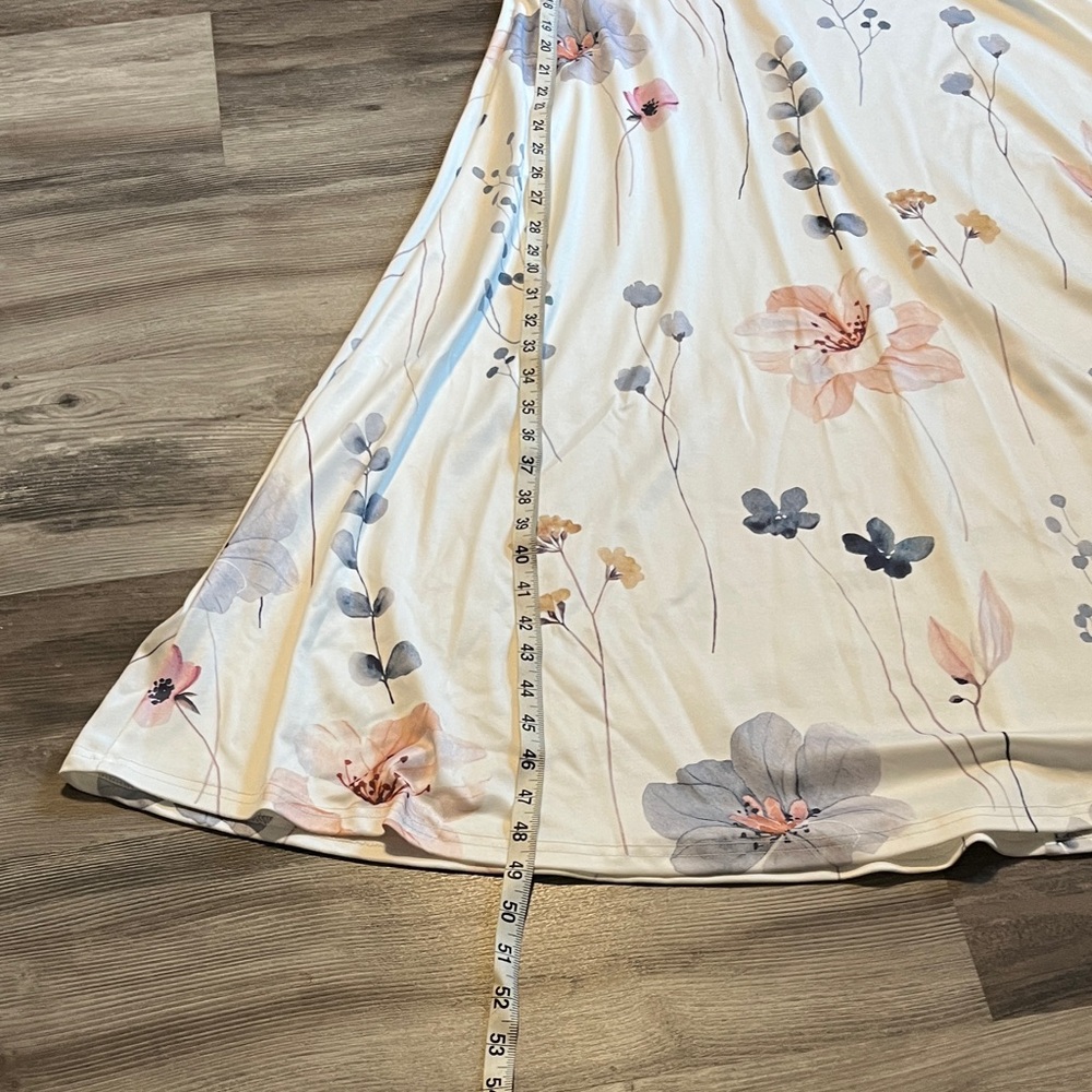 Floral Sleeveless Dress - Picture 4 of 4